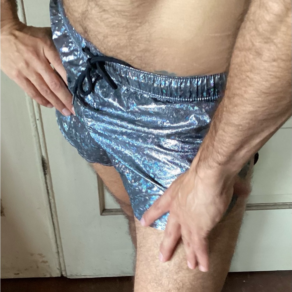 ASOS metallic shorts - Picture 6 of 10